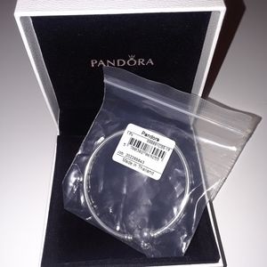 Pandora Moments Infinity Heart Clasp Bangle